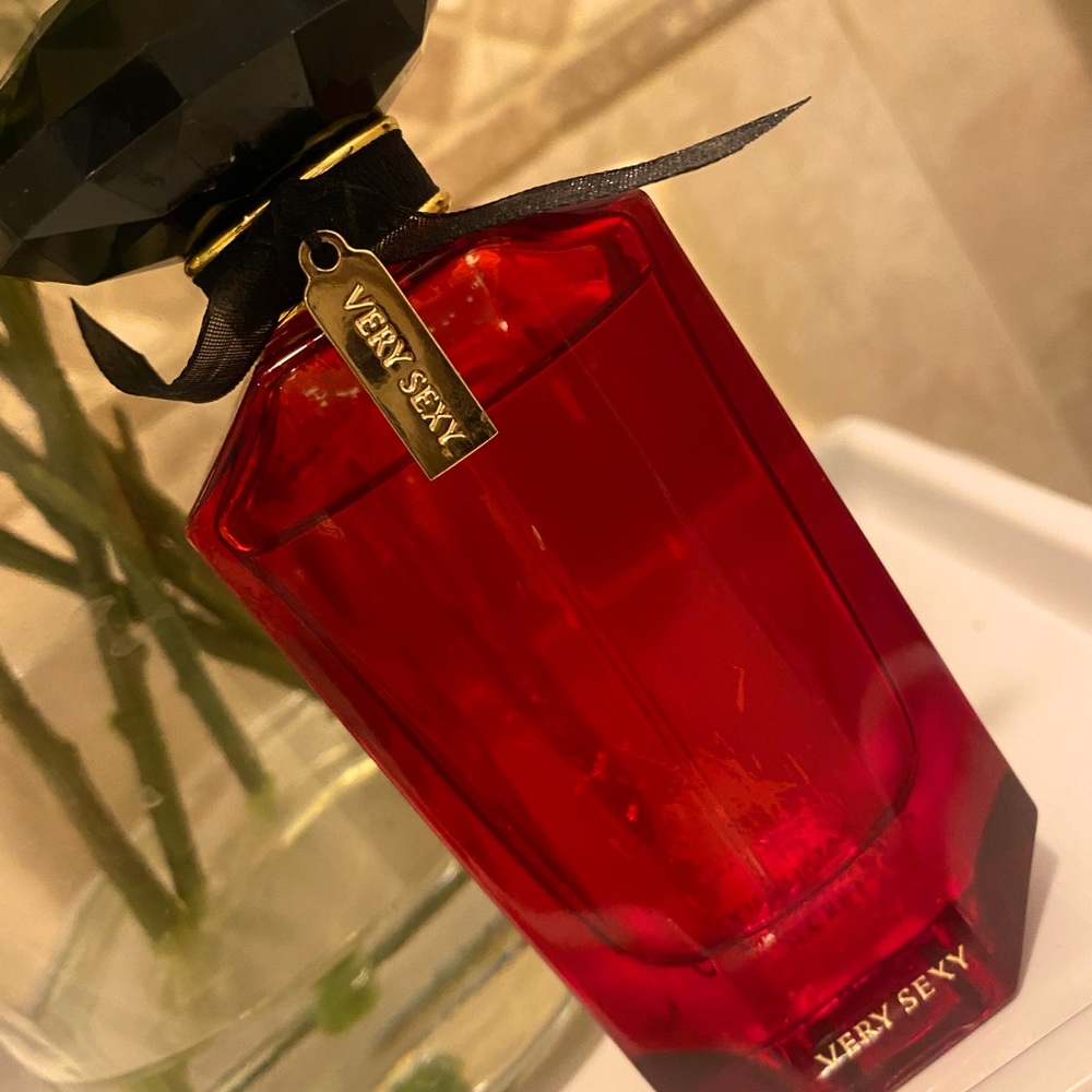 Victoria Secret Very Sexy Perfume 1.7 fl oz